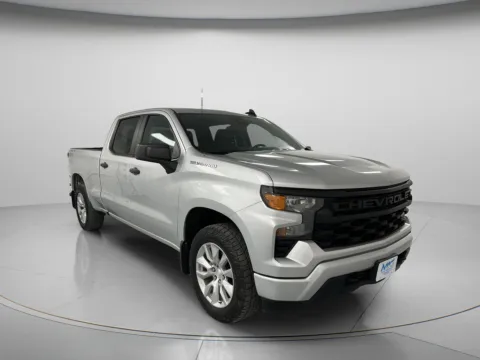 Silver 2022 Chevrolet Silverado 1500 Custom for sale in Chillicothe, MO