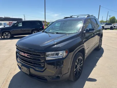 Photos of 2022 GMC Acadia SLT for sale in Chillicothe, MO at MAG CDJR