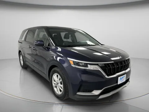 Blue 2022 Kia Carnival LXS for sale in Chillicothe, MO