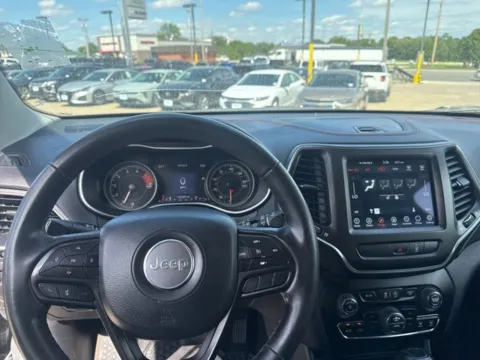 Another view of 2022 Jeep Cherokee Trailhawk for sale in Chillicothe, MO at MAG CDJR