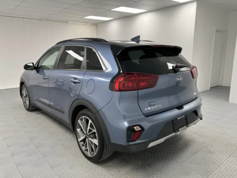 More photos of 2021 Kia Niro Touring SE at MAG CDJR, MO