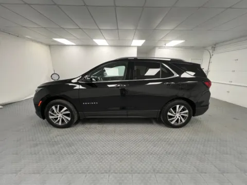 More photos of 2024 Chevrolet Equinox Premier at MAG CDJR, MO
