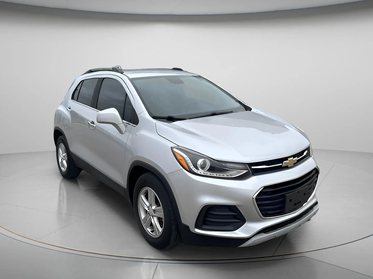 Silver 2018 Chevrolet Trax LT for sale in Chillicothe, MO
