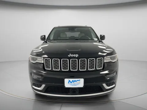 Photos of 2017 Jeep Grand Cherokee Summit for sale in Chillicothe, MO at MAG CDJR