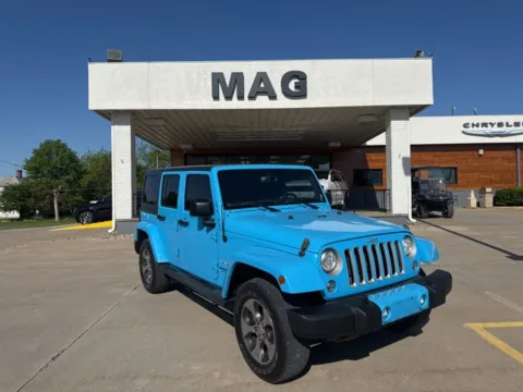 Blue 2017 Jeep Wrangler Unlimited Sahara for sale in Chillicothe, MO