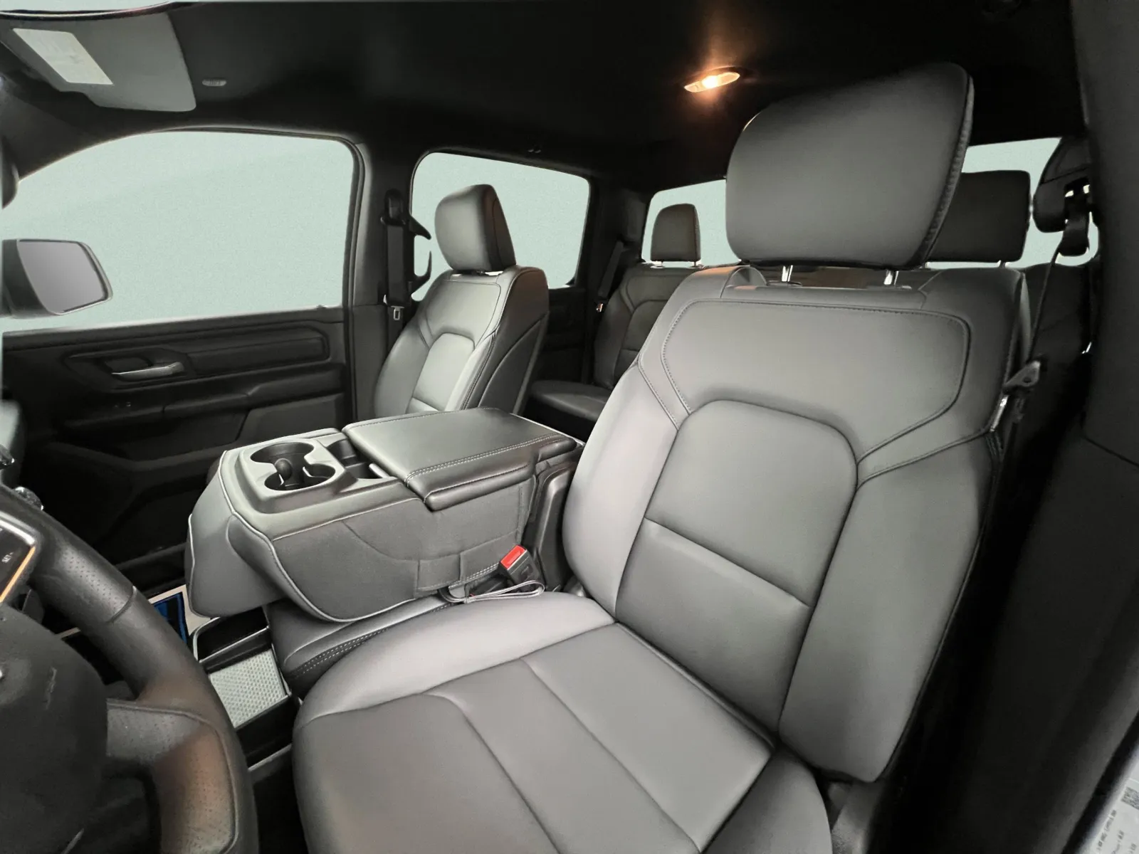 Ram 1500 photo 16