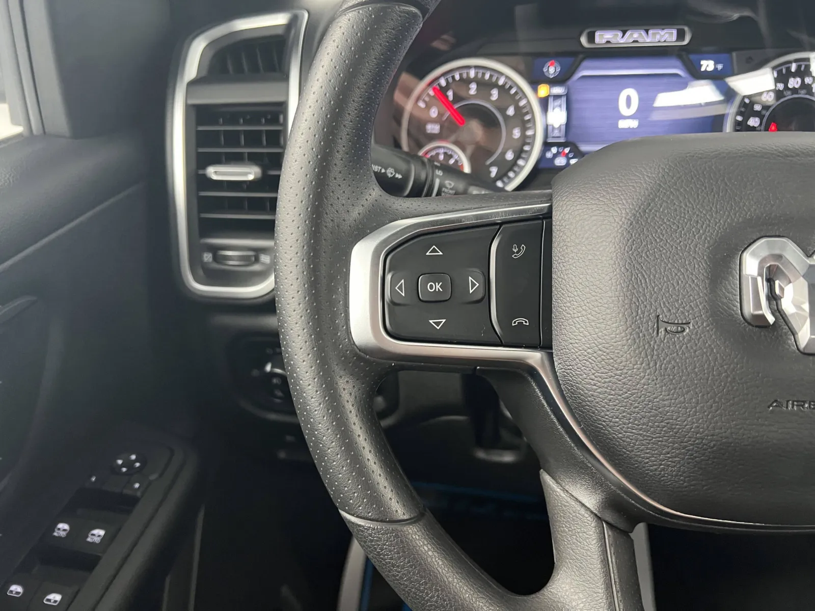 Ram 1500 photo 24