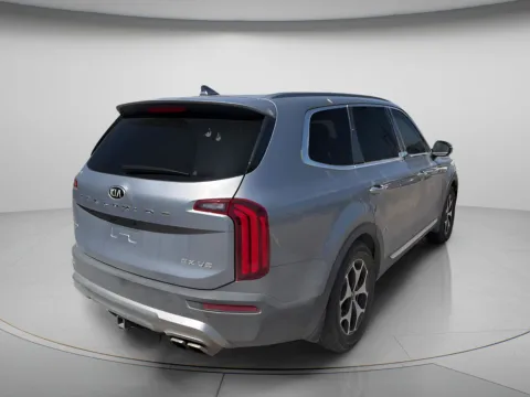 More photos of 2021 Kia Telluride EX at MAG CDJR, MO