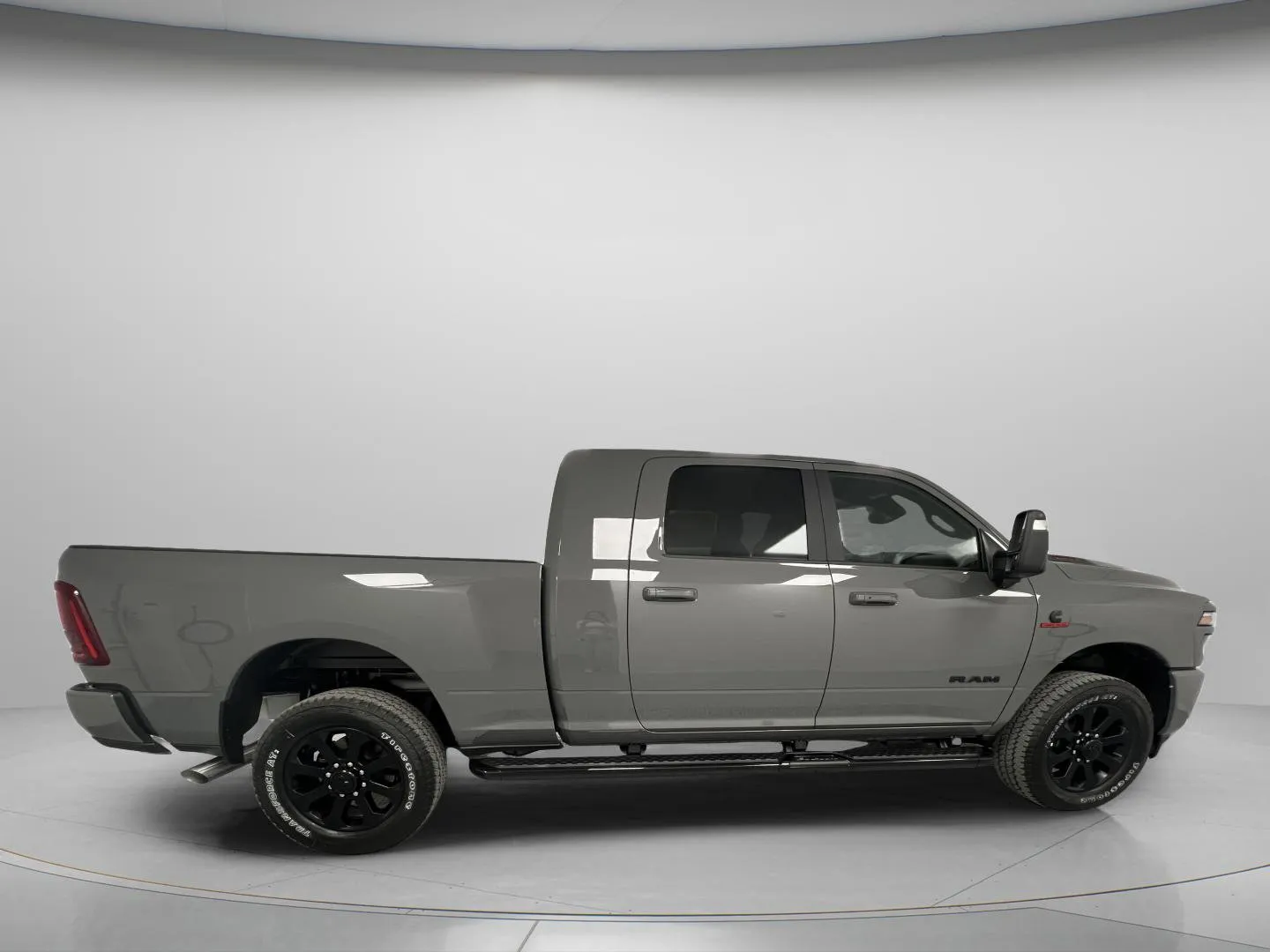 Ram 2500 photo 9