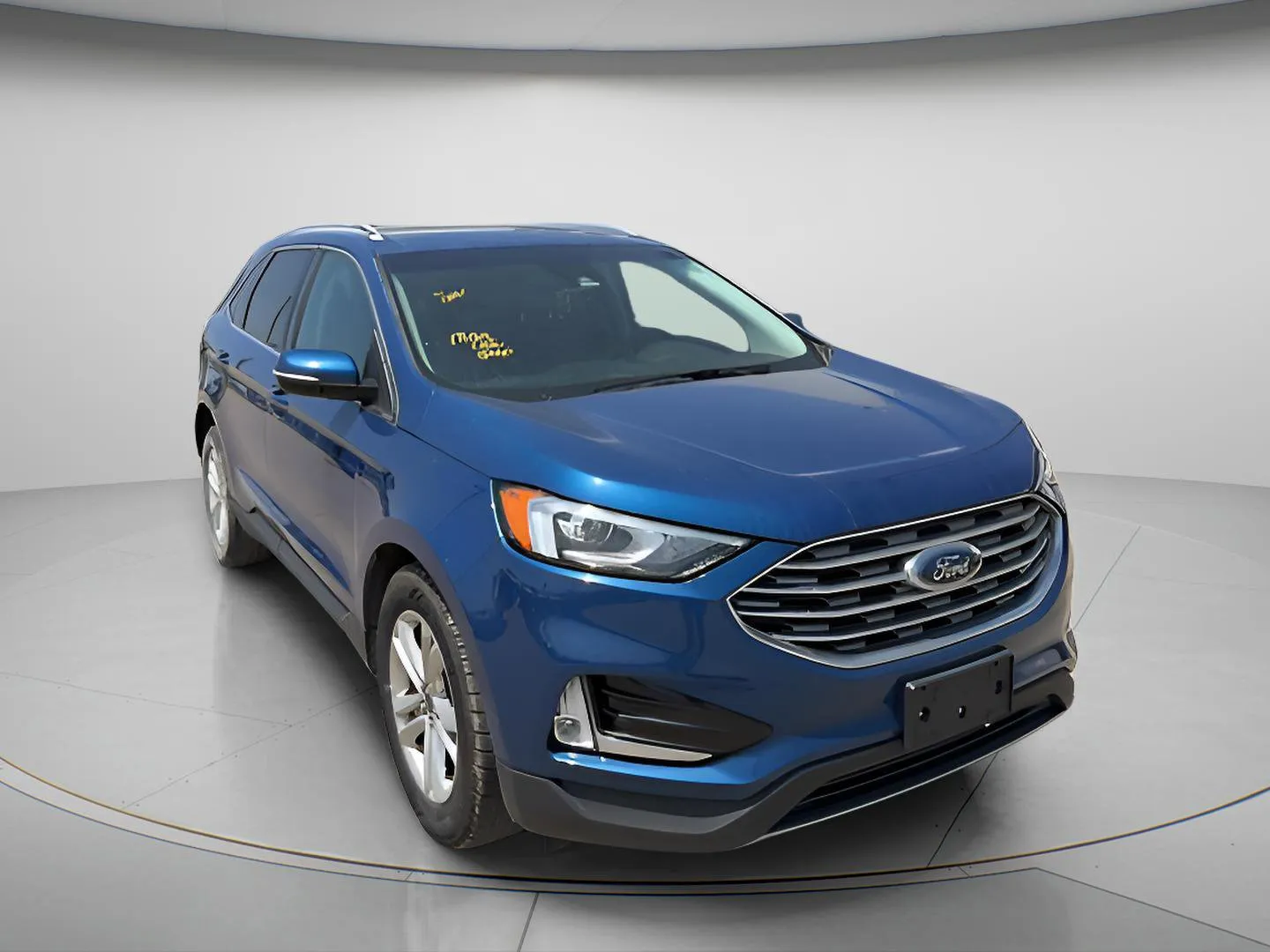 2020 Ford Edge SEL AWD's photo