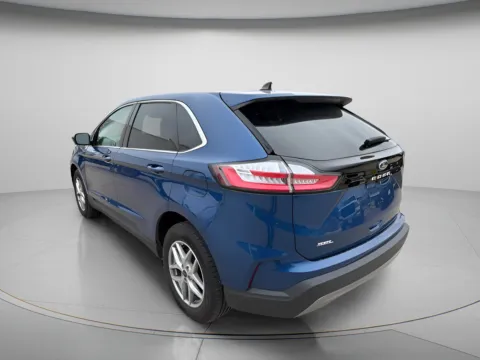More photos of 2024 Ford Edge SEL at MAG CDJR, MO