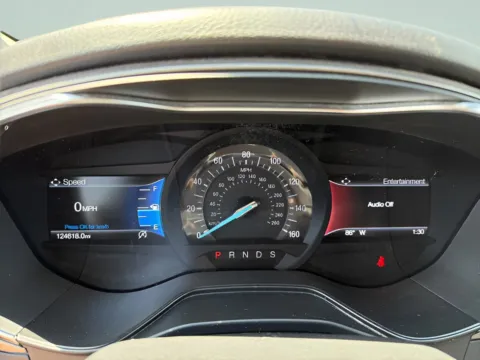 Another view of 2019 Ford Fusion SE for sale in Chillicothe, MO at MAG CDJR
