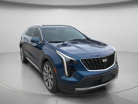 Blue 2019 Cadillac XT4 FWD Premium Luxury for sale in Chillicothe, MO