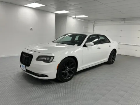 Another view of 2021 Chrysler 300 S for sale in Chillicothe, MO at MAG CDJR