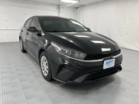 Black 2024 Kia Forte LX for sale in Chillicothe, MO