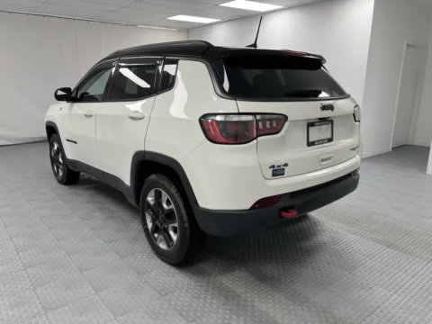More photos of 2018 Jeep Compass Trailhawk at MAG CDJR, MO