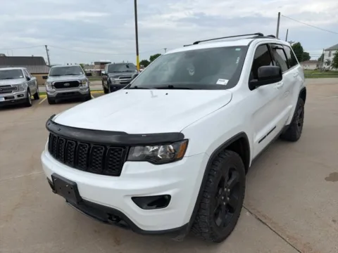 Photos of 2019 Jeep Grand Cherokee Upland for sale in Chillicothe, MO at MAG CDJR