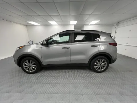 More photos of 2022 Kia Sportage Nightfall at MAG CDJR, MO