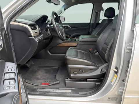 Another view of 2019 GMC Yukon Denali for sale in Chillicothe, MO at MAG CDJR