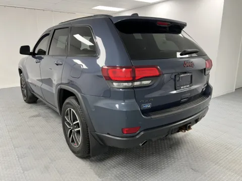 More photos of 2021 Jeep Grand Cherokee Trailhawk at MAG CDJR, MO