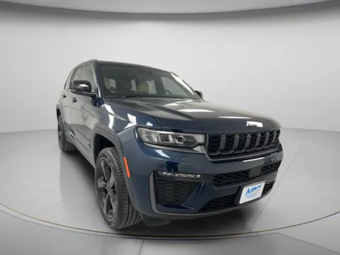 Photos of 2026 Jeep Grand Cherokee Limited for sale in Chillicothe, MO at MAG CDJR