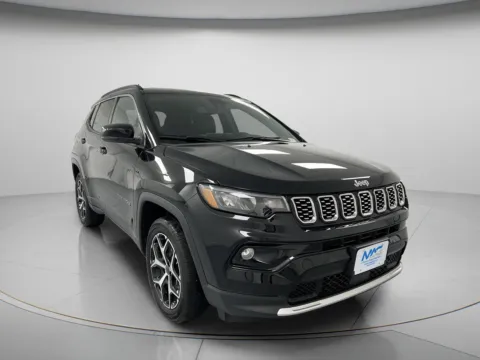 Photos of 2025 Jeep Compass Limited for sale in Chillicothe, MO at MAG CDJR