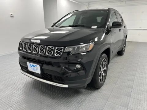 Another view of 2025 Jeep Compass Limited for sale in Chillicothe, MO at MAG CDJR