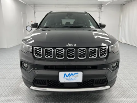 Photos of 2024 Jeep Compass Limited for sale in Chillicothe, MO at MAG CDJR