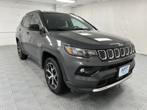Gray 2024 Jeep Compass Limited for sale in Chillicothe, MO