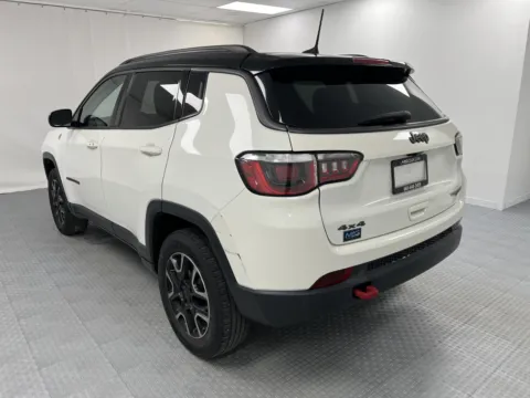 More photos of 2019 Jeep Compass Trailhawk at MAG CDJR, MO