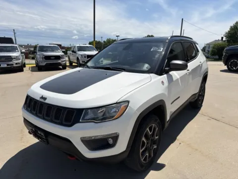 Photos of 2019 Jeep Compass Trailhawk for sale in Chillicothe, MO at MAG CDJR