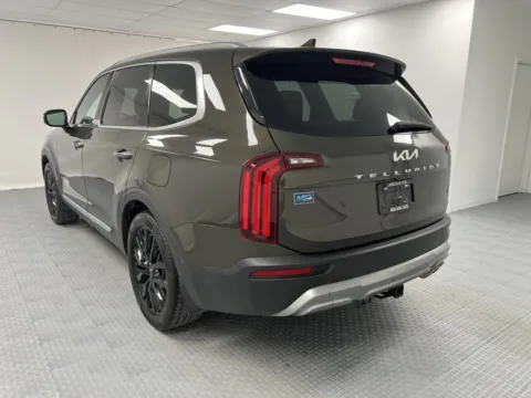 More photos of 2022 Kia Telluride SX at MAG CDJR, MO
