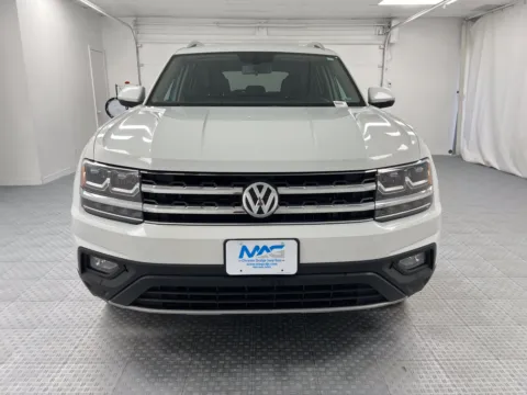 Photos of 2018 Volkswagen Atlas 3.6L V6 SE for sale in Chillicothe, MO at MAG CDJR