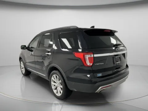 More photos of 2017 Ford Explorer Limited at MAG CDJR, MO