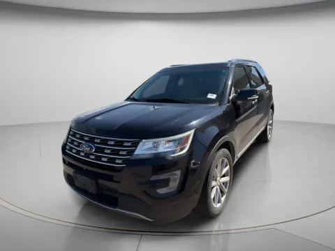 Photos of 2017 Ford Explorer Limited for sale in Chillicothe, MO at MAG CDJR