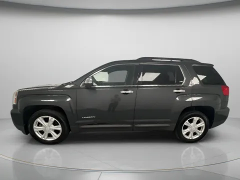 More photos of 2017 GMC Terrain SLE at MAG CDJR, MO