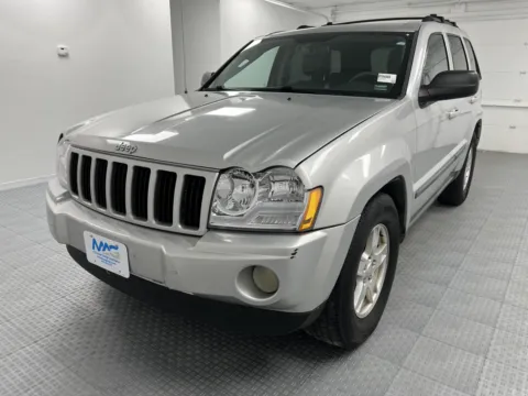Another view of 2007 Jeep Grand Cherokee Laredo for sale in Chillicothe, MO at MAG CDJR