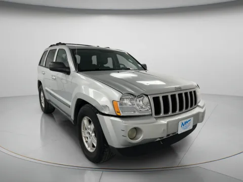 Photos of 2007 Jeep Grand Cherokee Laredo for sale in Chillicothe, MO at MAG CDJR
