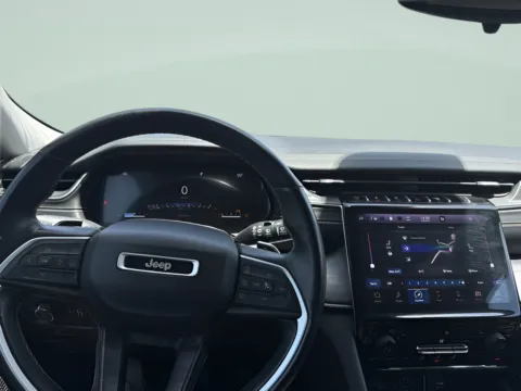 More photos of 2022 Jeep Grand Cherokee L Limited at MAG CDJR, MO
