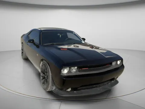 Black 2012 Dodge Challenger SRT8 392 for sale in Chillicothe, MO