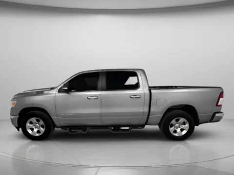 More photos of 2022 Ram 1500 Big Horn at MAG CDJR, MO