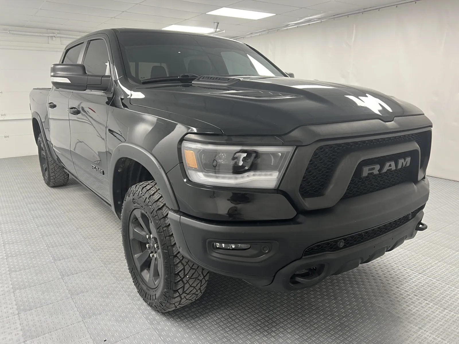 Black 2020 Ram 1500 Rebel for sale in Chillicothe, MO