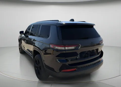 More photos of 2023 Jeep Grand Cherokee L Altitude at MAG CDJR, MO
