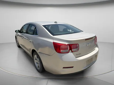 More photos of 2013 Chevrolet Malibu LT at MAG CDJR, MO