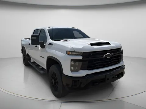 White 2025 Chevrolet Silverado 2500HD Custom for sale in Chillicothe, MO