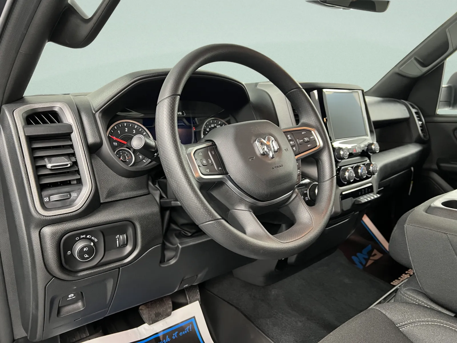 Ram 1500 photo 14