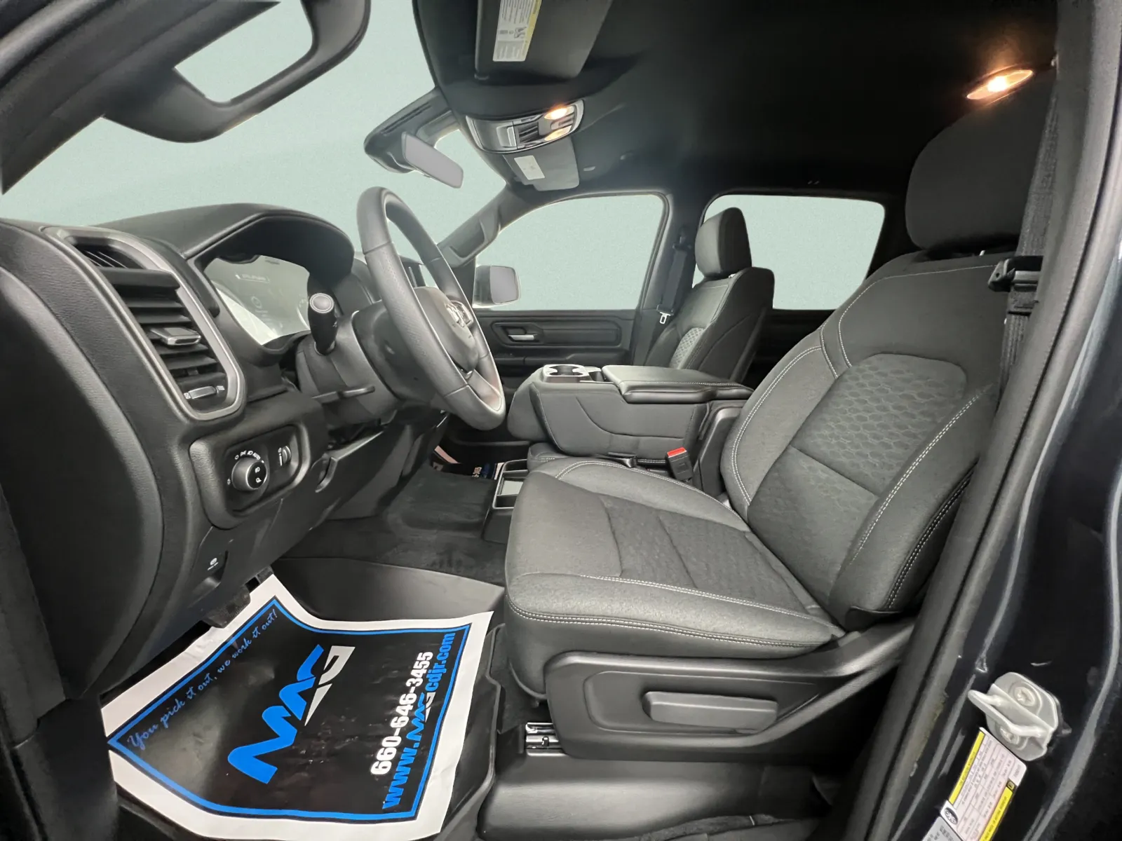Ram 1500 photo 15