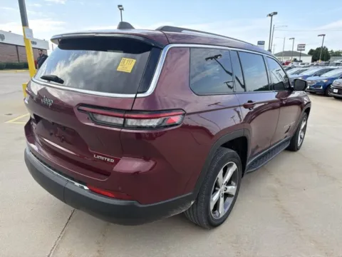 More photos of 2021 Jeep Grand Cherokee L Limited at MAG CDJR, MO