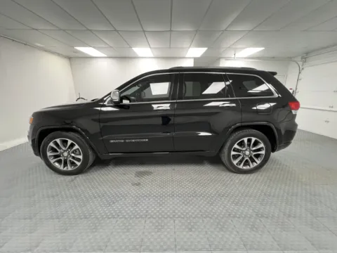More photos of 2018 Jeep Grand Cherokee Overland at MAG CDJR, MO