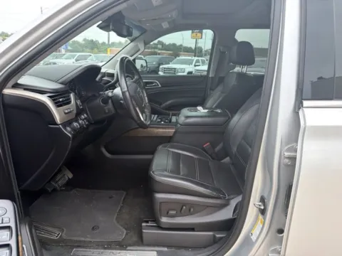 Another view of 2018 GMC Yukon XL Denali for sale in Chillicothe, MO at MAG CDJR